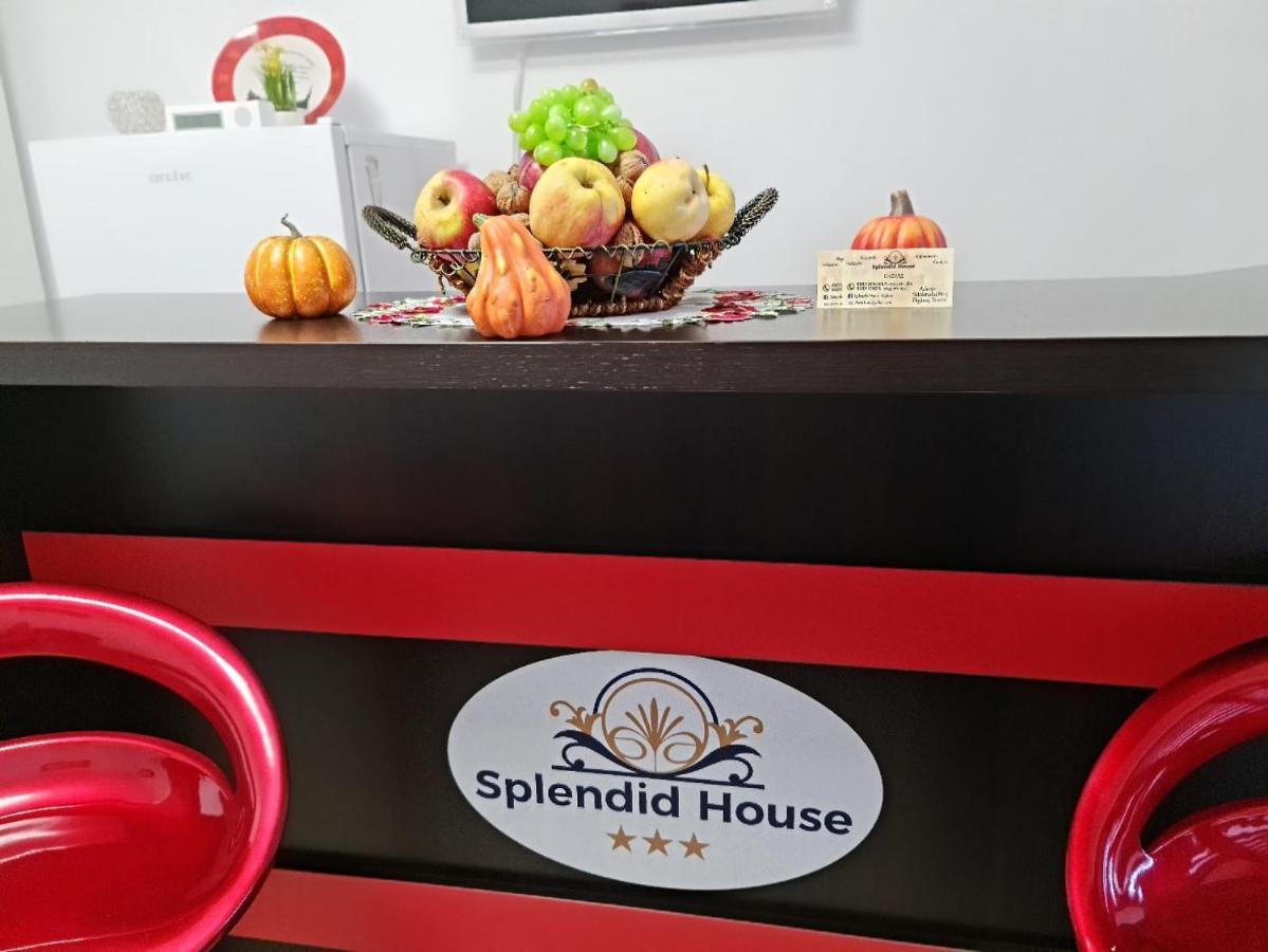 Splendid House Hotell Făgăraş Eksteriør bilde
